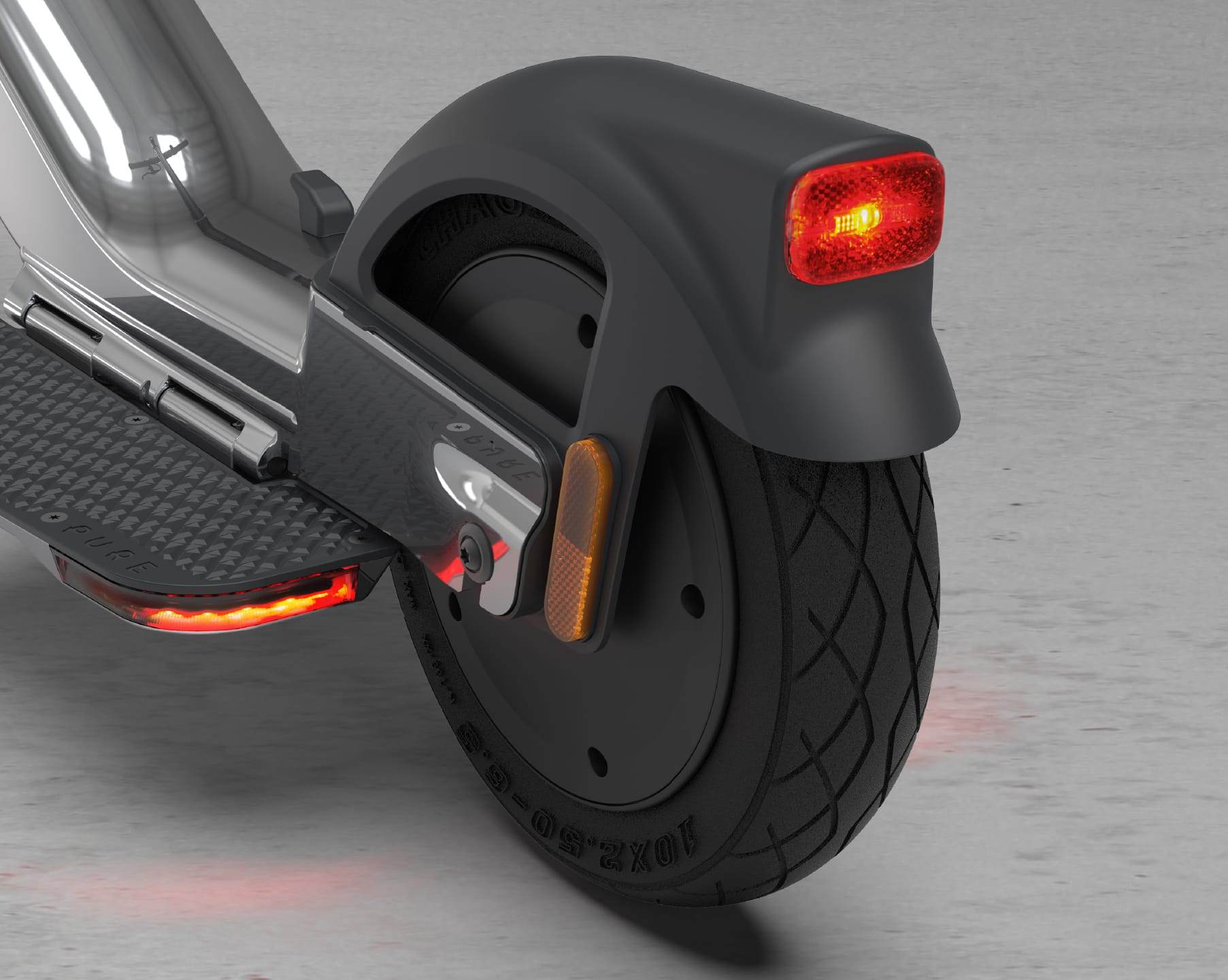 Pure x McLaren Chrome