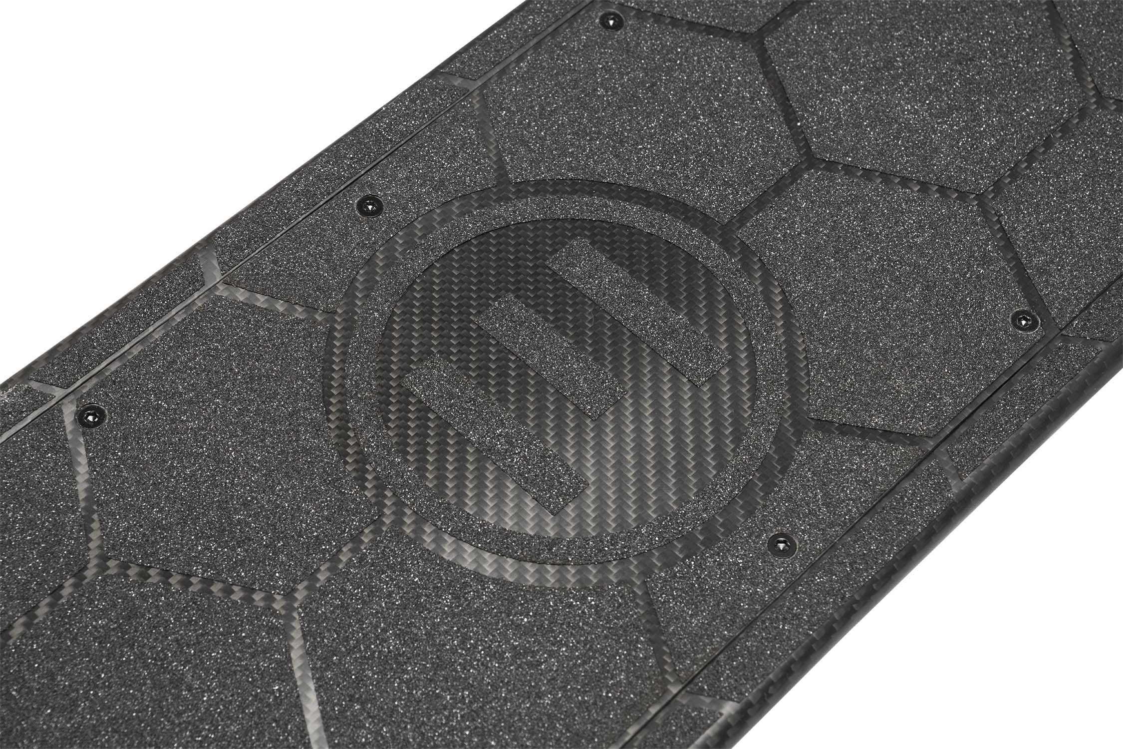 GTR Carbon Street - Beyond PEV